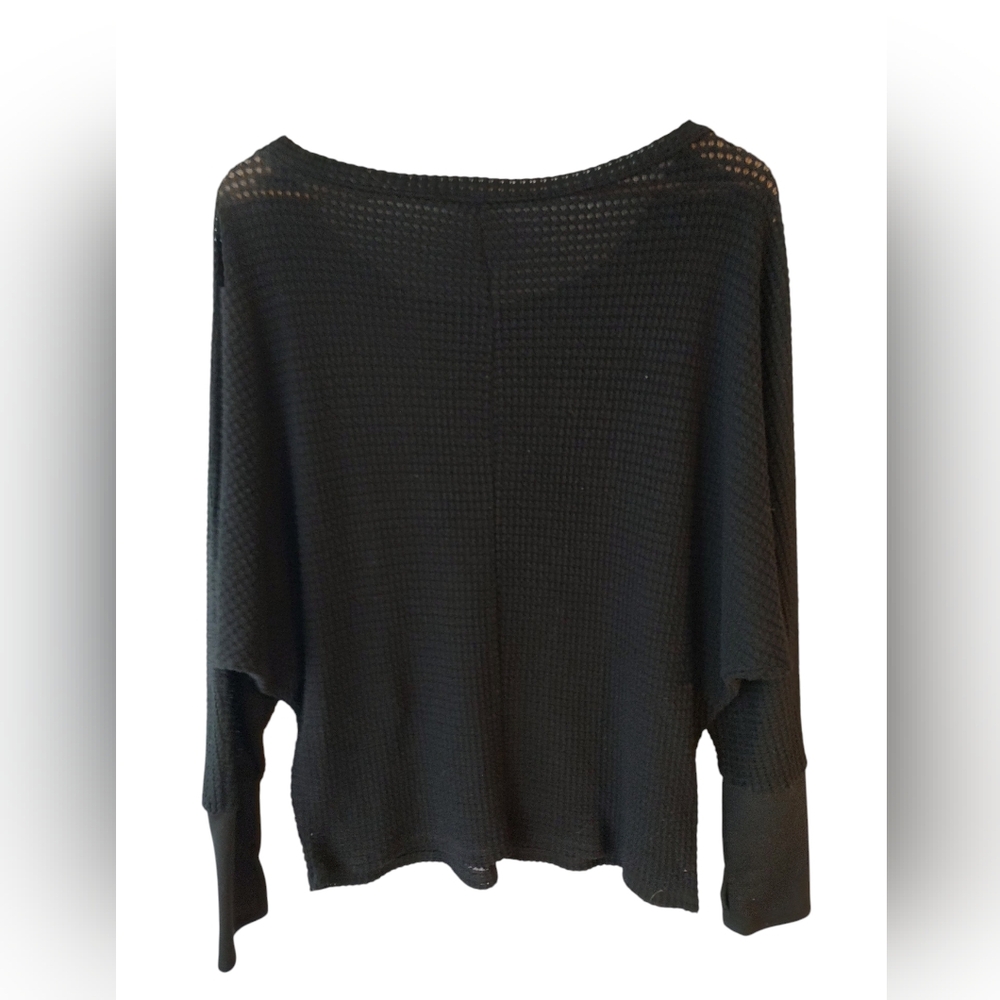 Bibi Black Waffle Print Long Sleeve Sweater with Thumb Holes Size Medium - Picture 5 of 7